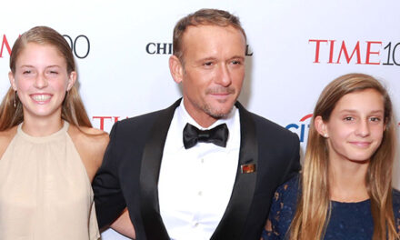 Tim McGraw’s Daughters Hilariously React to One of His Early Photoshoots: ‘It’s Iconic’