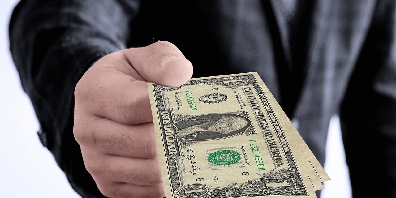 Manta Network Faces Money Laundering Allegations After Recovering From DDoS Attack