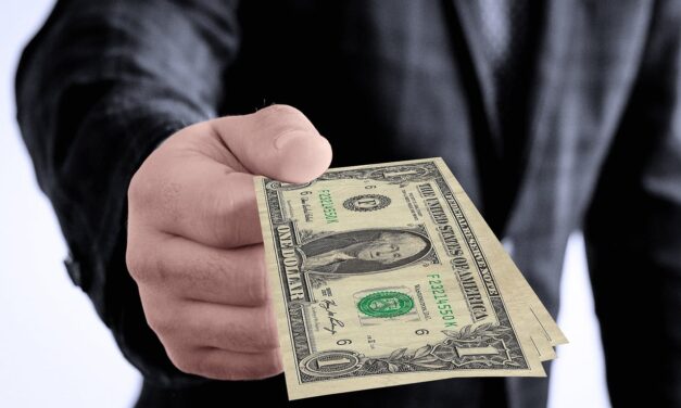 Manta Network Faces Money Laundering Allegations After Recovering From DDoS Attack