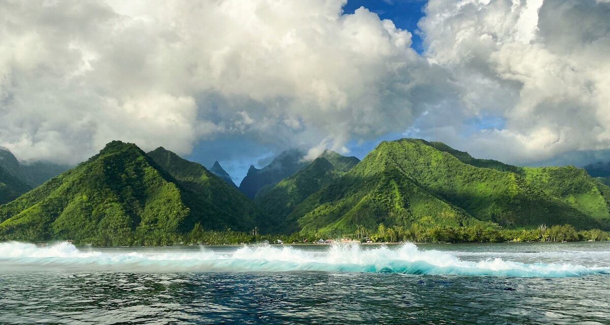 Hiking, surf culture and island life in southeast Tahiti