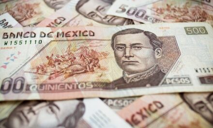 Mexican Peso plummets as US inflation surprises, challenging Fed rate cut expectations