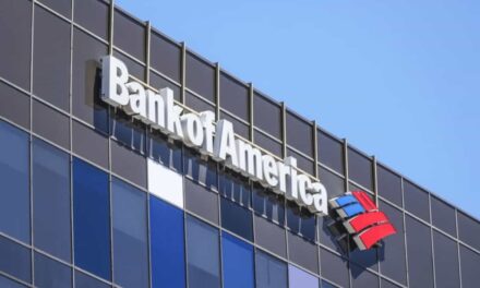 Reversal: Merrill Lynch, Wells Fargo Begin Offering Bitcoin ETFs To Clients