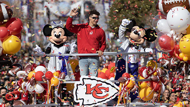 Patrick Mahomes Spotted on Disneyland Float With Mickey Mouse 1 Day After Winning the Super Bowl: Watch