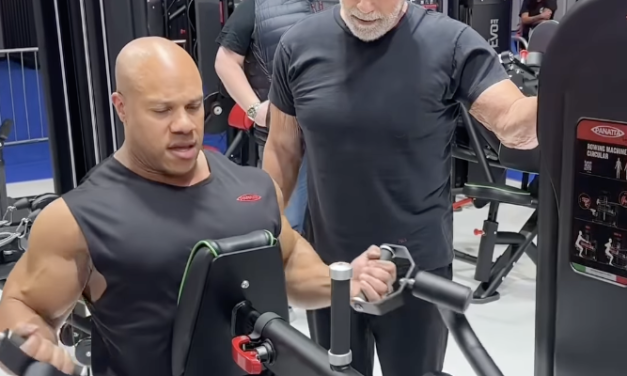 Watch Arnold Schwarzenegger Work Out With Bodybuilding Legend Phil Heath