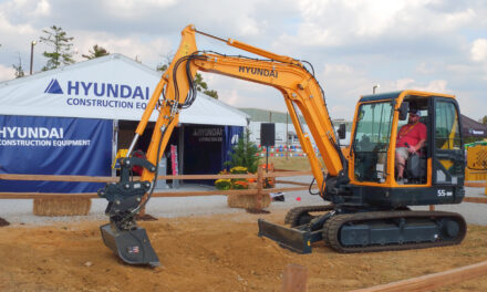 2021 Utility Expo Equipment Demo and YouTube Meet & Greet -Hyundai Booth K341