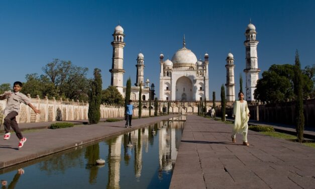 These 9 destination dupes feel like the real deal