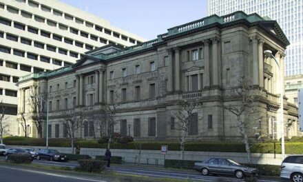 Japan’s Suzuki: Government ready to respond appropriately to excessive FX moves