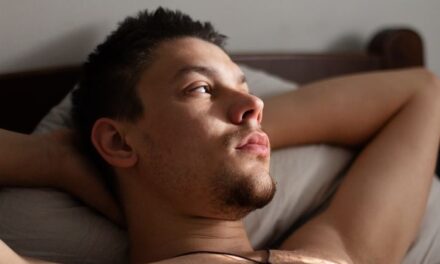Sexplain It: I’m a Gay Man—So Why Am I Thinking About Sleeping With Women?