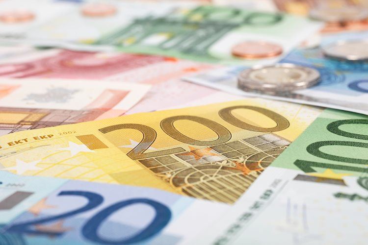 EUR/USD struggles near three-week low, seems vulnerable below 100-day SMA/1.0800