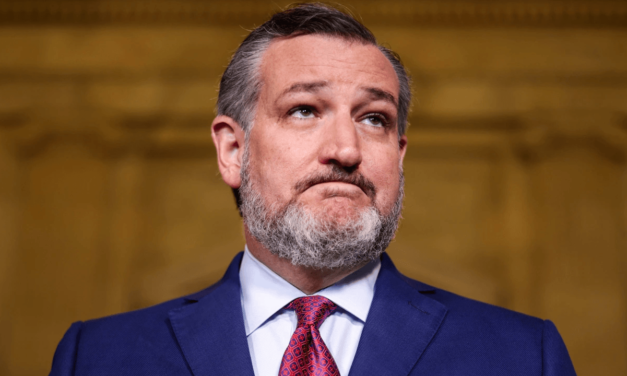 Report: Ted Cruz Aims to Target Crypto Tax Rule With CRA Resolution 