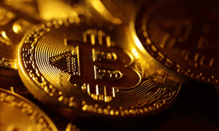 Bitcoin Price Watch: $85K Pivot Sets Stage for Weekend Fireworks