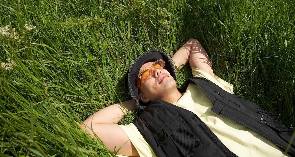 Nat Geo’s ultimate guide to ‘touching grass’