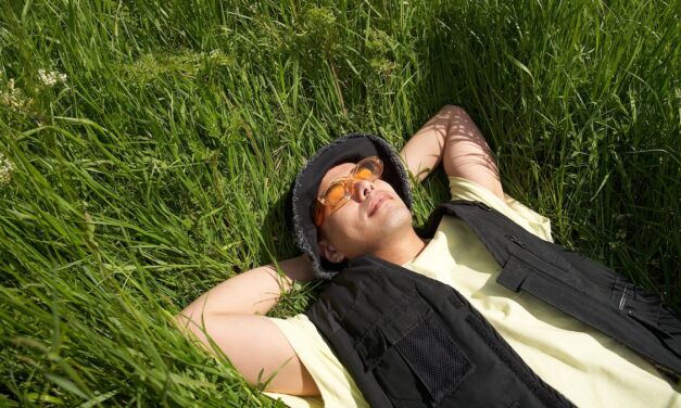 Nat Geo’s ultimate guide to ‘touching grass’