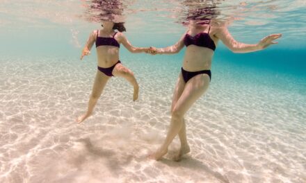 Going to the beach is good for your brain, according to science