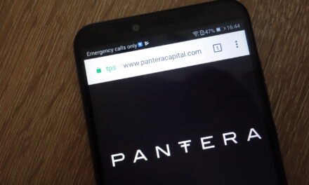 Pantera’s Santori Hails DeFi-Driven Solana Strategy as Superior to ETFs
