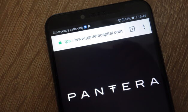 Pantera’s Santori Hails DeFi-Driven Solana Strategy as Superior to ETFs