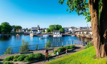 How to plan a self-drive boat tour of Ireland’s River Shannon