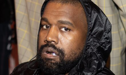 Kanye West’s ‘Cousins’ Lyrics: A Breakdown of the Song’s Meaning