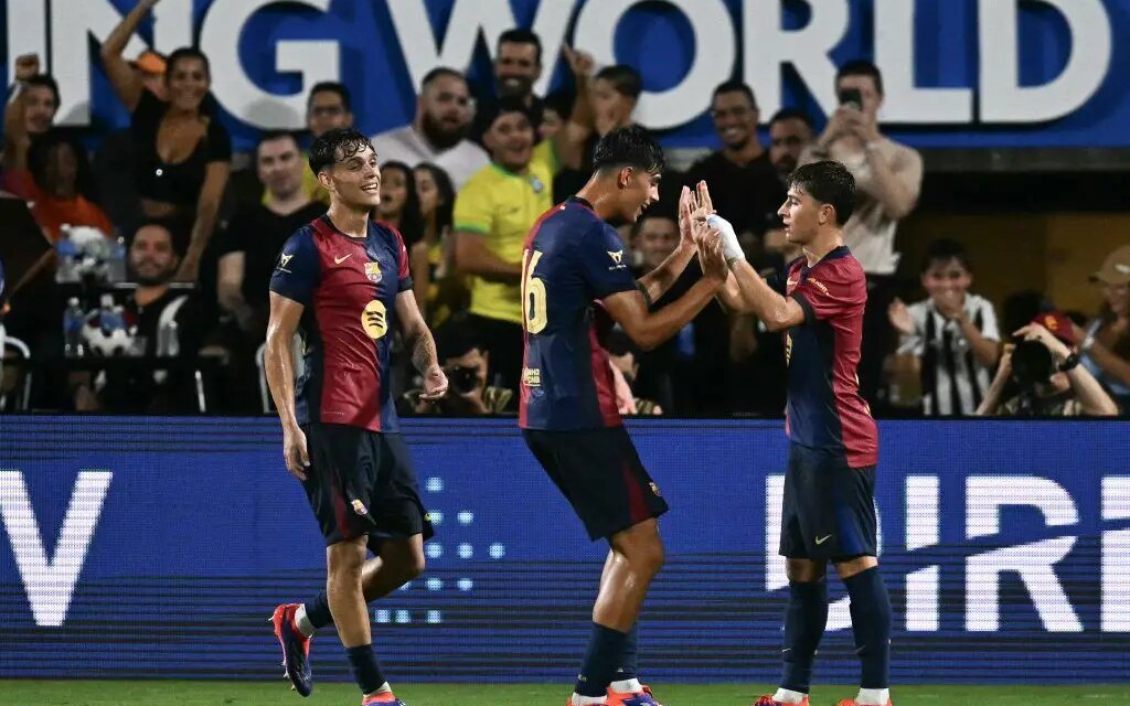 Long-term Barcelona injury absentee drops return hint