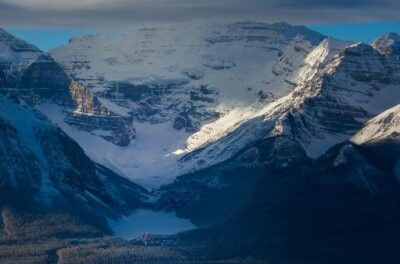 One hiker dead, 3 injured in Canadian Rockies rockslide