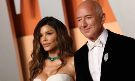 Most American weddings are a lot more extravagant than the nuptials of Amazon’s Jeff Bezos