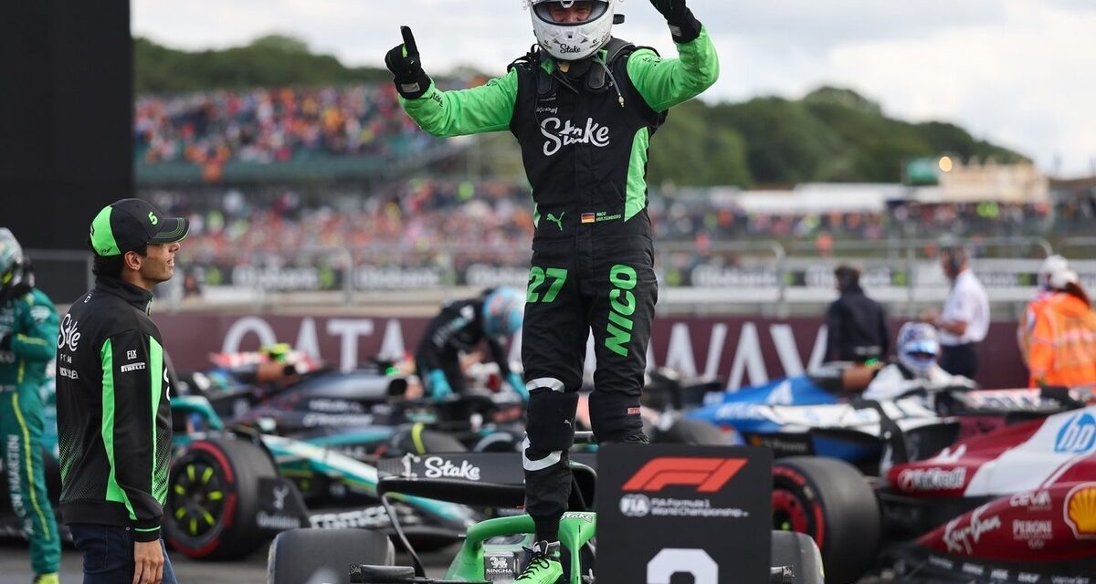 Who has the most F1 grand prix starts without a podium now?