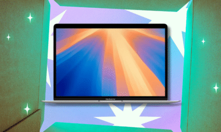 The M1 MacBook Air Is Down to $600 Right Now
