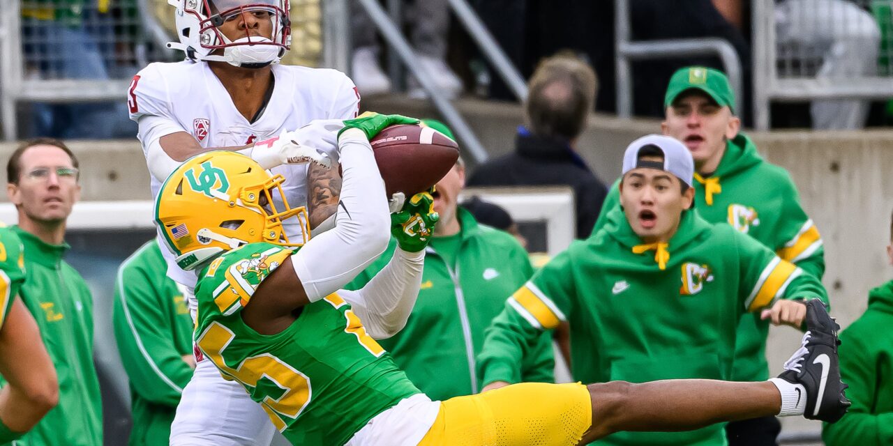 Former Oregon Duck Nikko Reed makes big-time INT in Hall of Fame Game