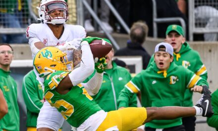 Former Oregon Duck Nikko Reed makes big-time INT in Hall of Fame Game