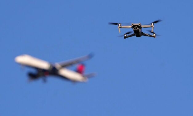 US government proposes easing some restrictions on drones traveling long distances