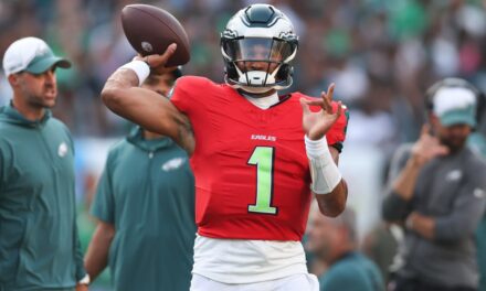 Eagles training camp practice updates live from Lincoln Financial Field