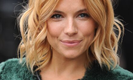 Sienna Miller’s “Boho Lob” Is Back and Suits All Face Shapes