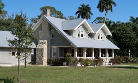 Homebuyers Have Been Retreating. Now Sellers Are Too.