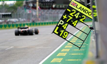 This is why radios haven’t fully replaced pitboards in F1