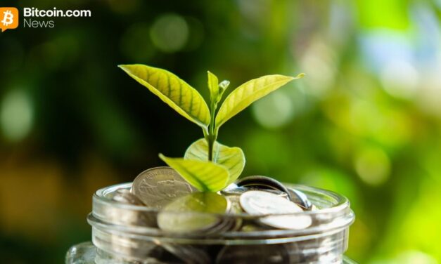 Bitcoin ETFs See Modest Inflows as Solana Stays Hot