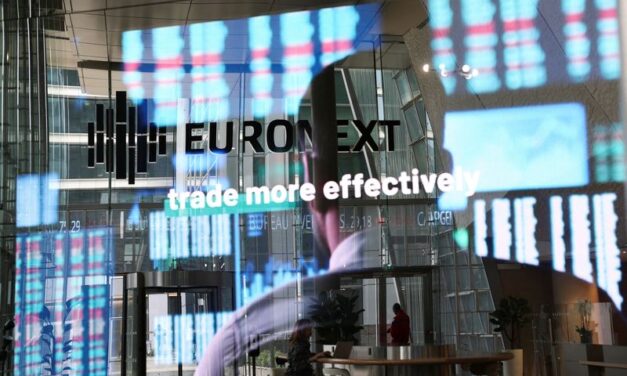 Morning Bid: Day off for dollar debasement trade