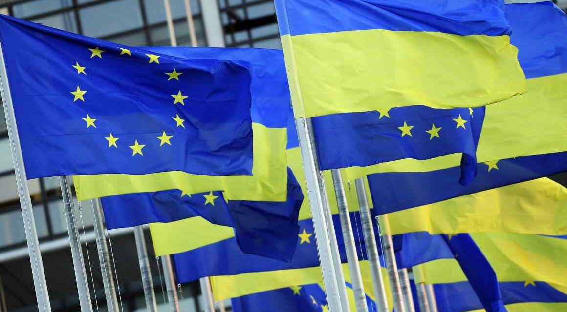 EU races to bypass Orbán on Russian assets before summit