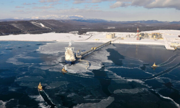 EU draws the line on Russian gas with gradual ban from 2026, oil set to follow suit in 2027