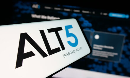 Trump Family Crypto Tie Deepens Scrutiny as Alt5 Fires Auditor