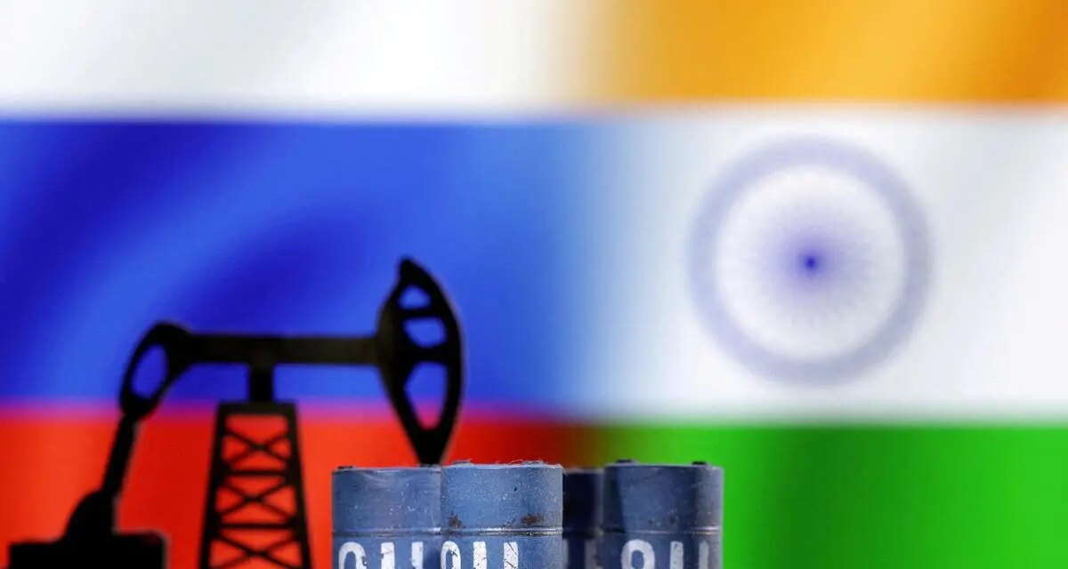 Tankers laden with Russian oil sail towards Reliance Refinery