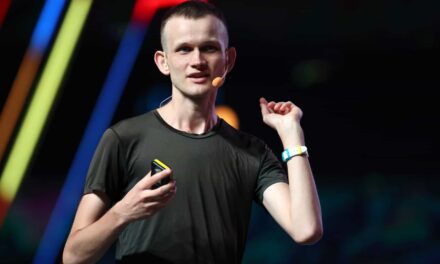 Vitalik Buterin: Ethereum Progressed in 2025, Must Decentralize in 2026