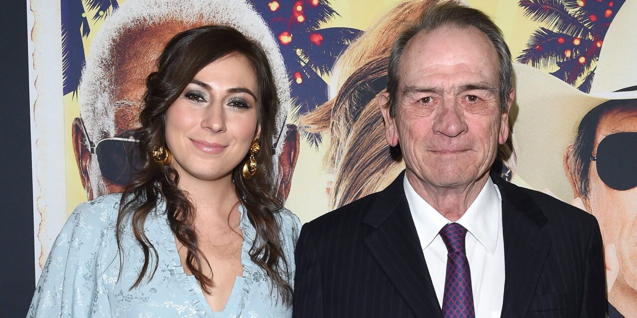 Tommy Lee Jones’ Children: All About the Actor’s 2 Kids Austin & Victoria