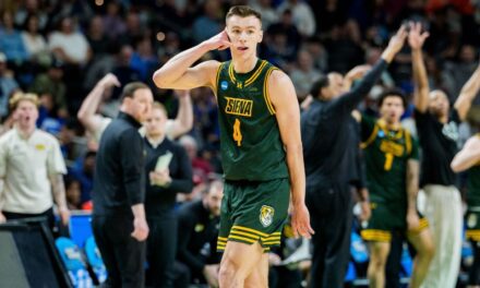 📸 Men’s NCAA tourney first-round superlatives
