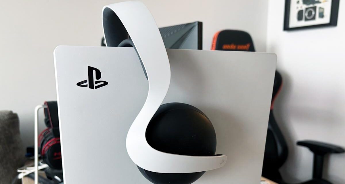 Sony will require age checks in the UK and Ireland to access PlayStation communication features