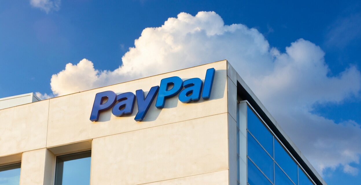 PayPal (PYPL) Stock: New CEO Targets $1.5B in Savings With AI Push