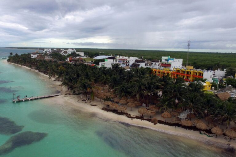 Mexico rejects ‘Perfect Day’ waterpark on Caribbean coast, citing environmental risks