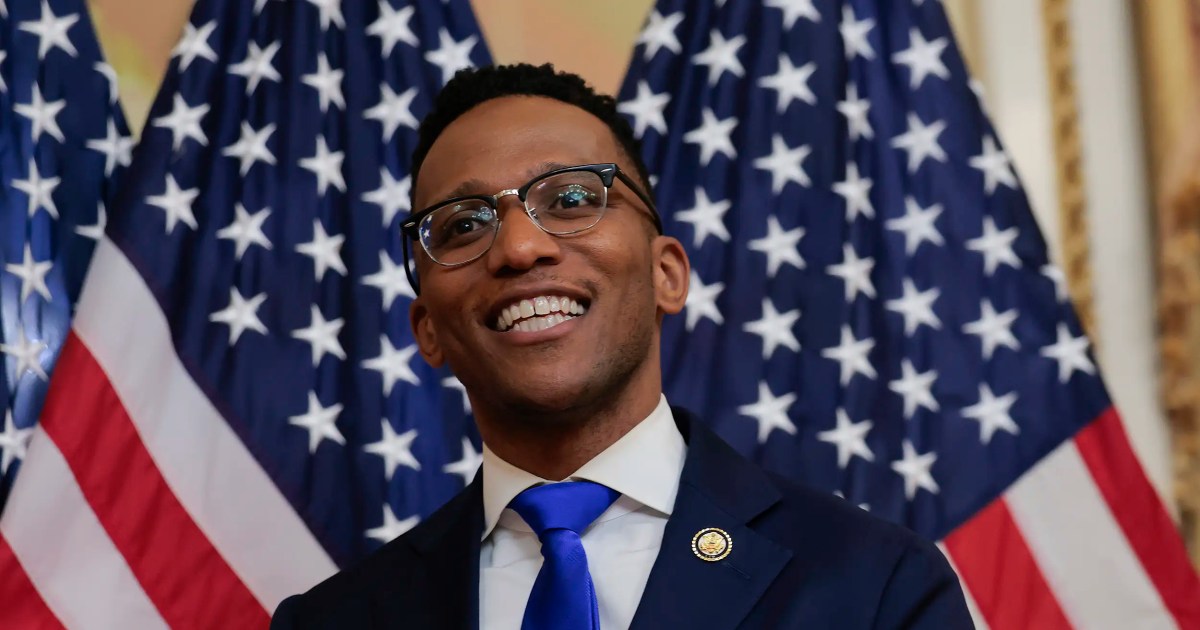 Rep. Menefee defeats longtime Rep. Green in Texas Democratic House runoff shaped by redistricting