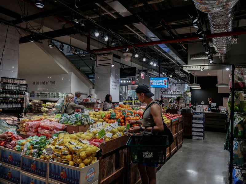 US PCE inflation firmer in April