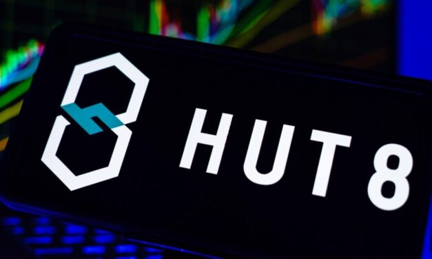 Hut 8 Prices $4.25B Notes to Build 352MW Texas AI Data Center