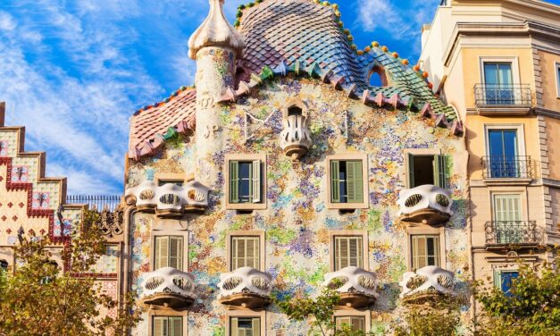 To see Gaudí’s Barcelona, look beyond the Sagrada Família to these lesser known masterpieces